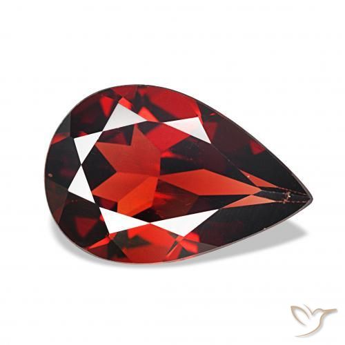 Grenat Almandin Rouge foncé naturelle En forme de poire, 2.95 ct, VS