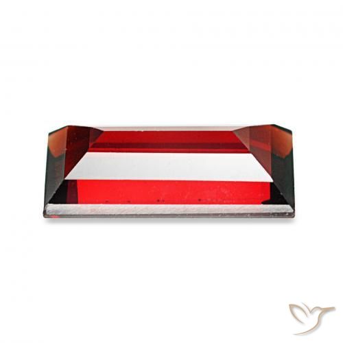 Grenat Almandin Rouge foncé naturelle Baquette, 1.76 ct, VVS