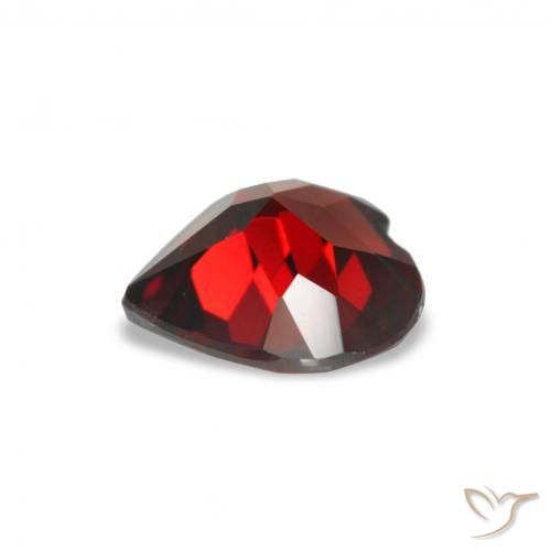 Grenat Almandin Rouge foncé naturelle Forme de coeur, 1.45 ct, VVS