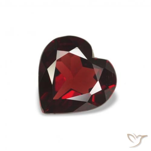 Grenat Almandin Rouge foncé naturelle Cœur, 1.47 ct, VVS