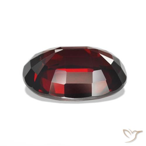 Grenat Almandin Rouge noirâtre naturelle Coupe ovale, 5.55 ct, VVS-VS