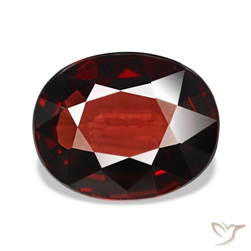 Grenat almandin rouge naturelle coupe ovale, 3,14 ct, VS