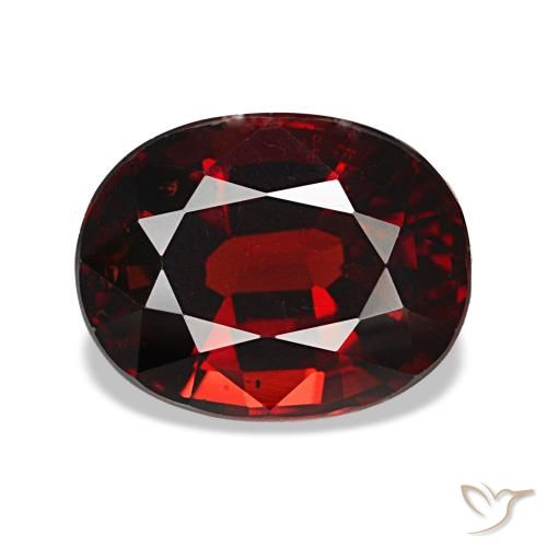 Grenat almandin rouge naturelle coupe ovale, 2,94 ct, VS