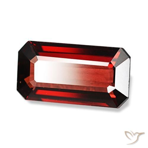 Grenat almandin rouge naturelle taille émeraude, 3,62 ct, VS