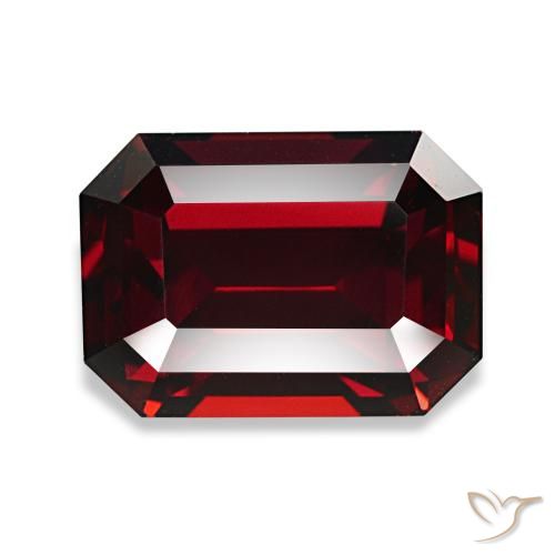 Grenat almandin rouge naturelle taille émeraude, 3,49 ct, VVS