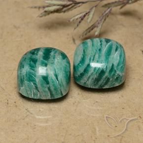 Achetez naturel 13.16ct Vert moyen-foncé Amazonite gems, Coupe coussin, En provenance Madagascar chez GemSelect. En stock, livraison internationale!