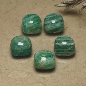 Achetez naturel 10.83ct Vert pin frais Amazonite gems, Coupe coussin, En provenance Madagascar chez GemSelect. En stock, livraison internationale!