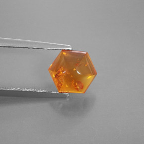 Ambre orange naturelle transparent, 0,83 ct, transparent / translucide