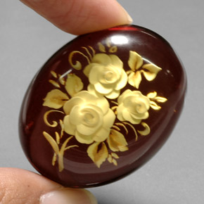 Ambre marron naturelle forme fantaisie, 28,39 ct, translucide