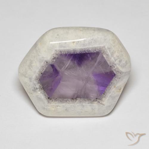 Tranche de géode d'améthyste multicolore naturelle forme fantaisie, 33,06 ct, transparent