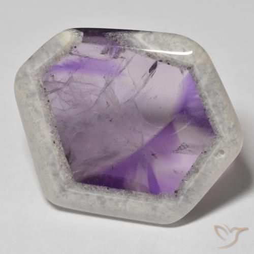 Tranche de géode d'améthyste Multicolore naturelle Fantaisie, 61.66 ct, Transparent