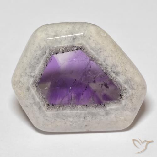 Tranche de géode d'améthyste multicolore naturelle forme fantaisie, 29,35 ct, transparent