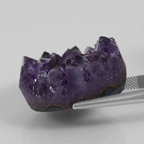 Géode d'améthyste Violet naturelle Forme fantaisie, 97.19 ct, Opaque