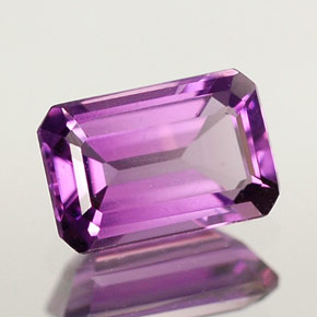 Améthyste violet naturelle taille émeraude, 0,50 ct, VVS-VS