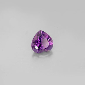 Améthyste violet naturelle forme de coeur, 0,72 ct, VS