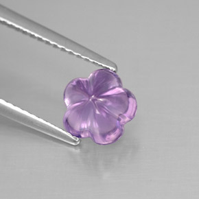 Améthyste violet naturelle taille fleur, 1,54 ct, transparent