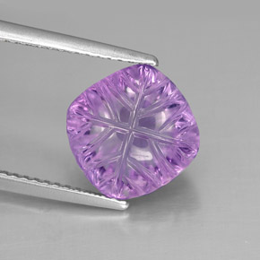 Améthyste violet naturelle taille fleur, 4,20 ct, transparent
