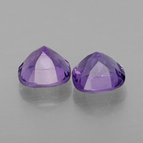 Achetez naturel ct Violet Améthyste gems, Coupe coussin, En provenance Brésil chez GemSelect. En stock, livraison internationale!
