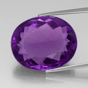 Améthyste violet naturelle coupe ovale, 30,82 ct, VVS
