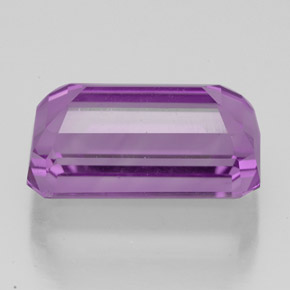 Améthyste Violet naturelle Taille émeraude, 7.51 ct, VS