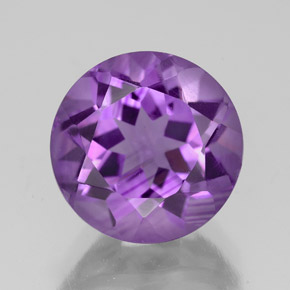Améthyste violet naturelle coupe roude, 3,69 ct, VVS-VS