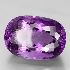 Améthyste violet naturelle coupe ovale, 67,64 ct, VVS