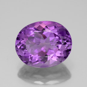 Améthyste violet naturelle coupe ovale, 4,50 ct, VVS