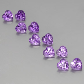 Achetez naturel 7.37ct Violet intense Améthyste gems, Forme de coeur, En provenance Brésil chez GemSelect. En stock, livraison internationale!