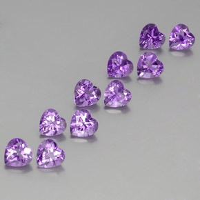 Achetez naturel 7.37ct Violet intense Améthyste gems, Forme de coeur, En provenance Brésil chez GemSelect. En stock, livraison internationale!