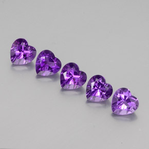 Achetez naturel ct Violet Améthyste gems, Forme de coeur, En provenance Brésil chez GemSelect. En stock, livraison internationale!