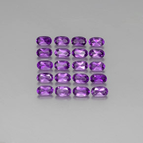 Achetez naturel 4.65ct Violet vif Améthyste gems, Coupe ovale, En provenance Brésil chez GemSelect. En stock, livraison internationale!