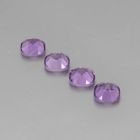 Achetez naturel ct Violet Améthyste gems, Coupe coussin, En provenance Brésil chez GemSelect. En stock, livraison internationale!