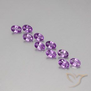 Shop natural 4.00ct Violet violacé Améthyste gems, ovale, from Brésil at GemSelect. In stock, global shipping!