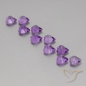 Shop natural 7.36ct Violet violacé Améthyste gems, Cœur, from Brésil at GemSelect. In stock, global shipping!