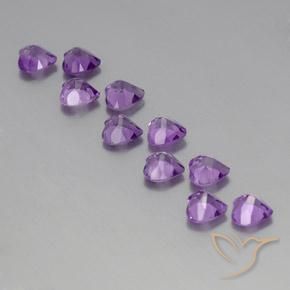 Shop natural 7.39ct Pourpre violacé moyen-foncé Améthyste gems, Cœur, from Brésil at GemSelect. In stock, global shipping!