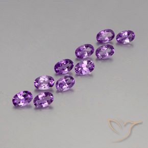 Shop natural 3.93ct Pourpre violacé moyen-foncé Améthyste gems, ovale, from Brésil at GemSelect. In stock, global shipping!