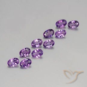 Shop natural 3.64ct Violet Rosâtre Améthyste gems, ovale, from Brésil at GemSelect. In stock, global shipping!