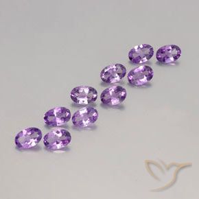 Shop natural 3.67ct Violet violacé Améthyste gems, ovale, from Brésil at GemSelect. In stock, global shipping!