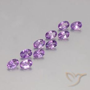Shop natural 4.05ct Pourpre violacé moyen Améthyste gems, ovale, from Brésil at GemSelect. In stock, global shipping!