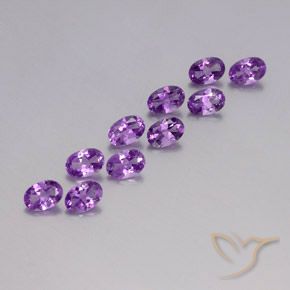 Shop natural 3.91ct Violet rosé foncé Améthyste gems, ovale, from Brésil at GemSelect. In stock, global shipping!