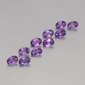 Achetez naturel 3.95ct Pourpre violacé moyen-foncé Améthyste gems, Coupe ovale, En provenance Brésil chez GemSelect. En stock, livraison internationale!