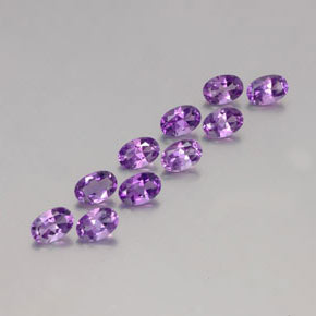 Achetez naturel 4.06ct Violet rosé foncé Améthyste gems, Coupe ovale, En provenance Brésil chez GemSelect. En stock, livraison internationale!