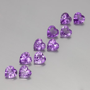 Achetez naturel 6.30ct Violet Rosâtre Améthyste gems, Forme de coeur, En provenance Brésil chez GemSelect. En stock, livraison internationale!