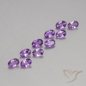 Shop natural 3.85ct Violet violacé Améthyste gems, ovale, from Brésil at GemSelect. In stock, global shipping!