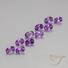 Shop natural 4.10ct Violet violacé Améthyste gems, ovale, from Brésil at GemSelect. In stock, global shipping!