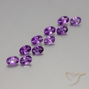 Shop natural 3.92ct Pourpre violacé moyen-foncé Améthyste gems, ovale, from Brésil at GemSelect. In stock, global shipping!