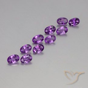 Shop natural 4.10ct Violet violacé Améthyste gems, ovale, from Brésil at GemSelect. In stock, global shipping!