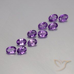 Shop natural 3.84ct Pourpre violacé moyen-foncé Améthyste gems, ovale, from Brésil at GemSelect. In stock, global shipping!