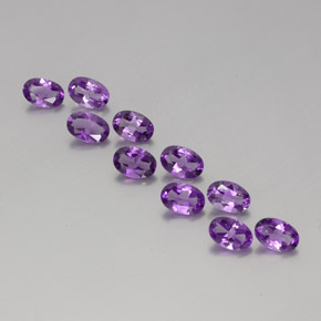 Achetez naturel ct Violet Améthyste gems, Coupe ovale, En provenance Brésil chez GemSelect. En stock, livraison internationale!