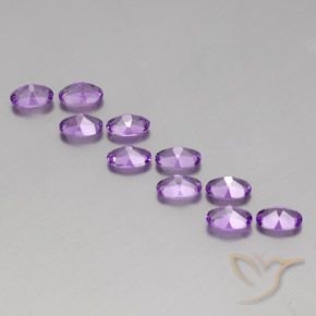 Shop natural 3.84ct Pourpre violacé moyen Améthyste gems, ovale, from Brésil at GemSelect. In stock, global shipping!